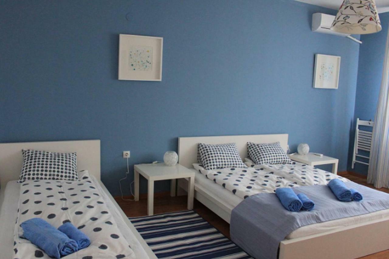 Sunny Central Apartment 소피아 외부 사진