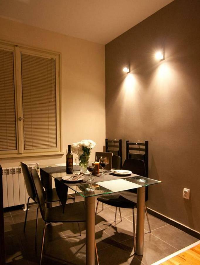 Sunny Central Apartment 소피아 외부 사진